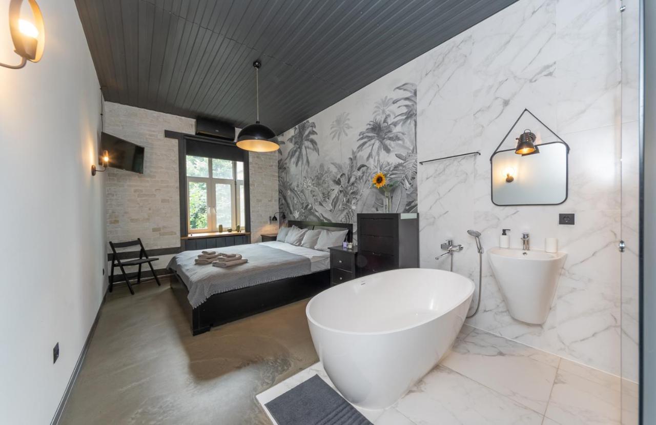 Apart Hotel On Zoloti Vorota Киев Экстерьер фото