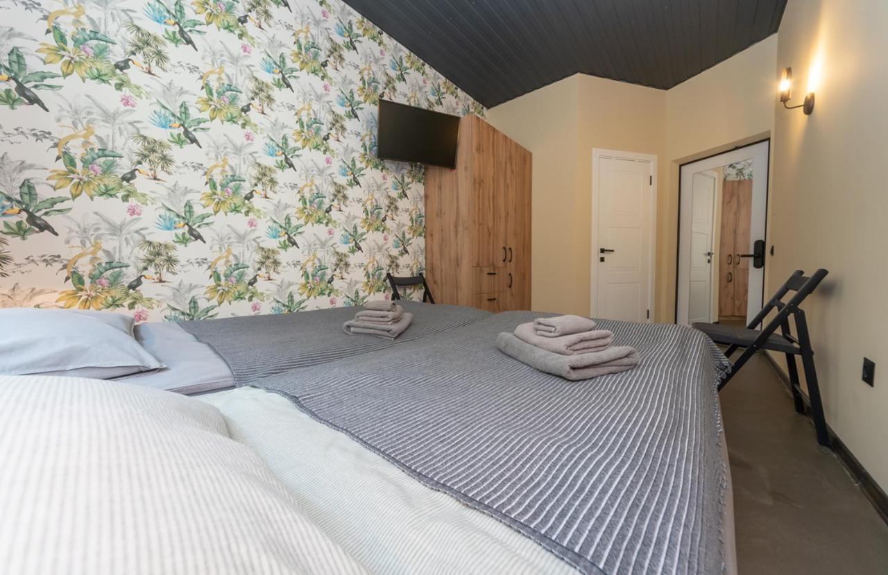 Apart Hotel On Zoloti Vorota Киев Экстерьер фото