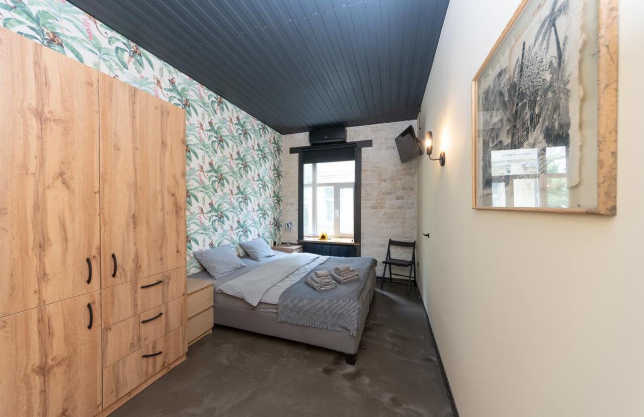 Apart Hotel On Zoloti Vorota Киев Экстерьер фото