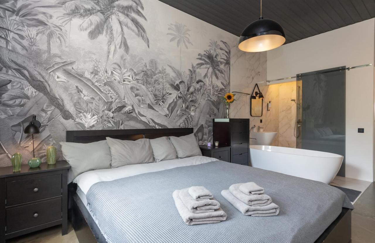 Apart Hotel On Zoloti Vorota Киев Экстерьер фото